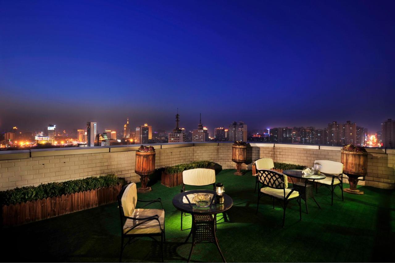 Sofitel Zhengzhou International Hotel Exterior foto